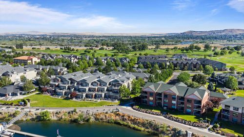 202-334 Columbia Point Dr, Richland, WA, 99352-4391 | Card Image