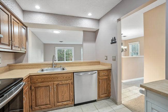 UNIT-26-9 - 55 Mill Plain Rd, Condo with 1 bedrooms, 1 bathrooms and 1 parking in Danbury CT | Image 12