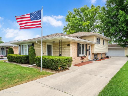 5245 137th Pl, Crestwood, IL, 60418-1521 | Card Image