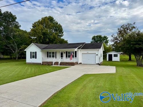 26852 2nd St, Ardmore, AL, 35739-8226 | Card Image