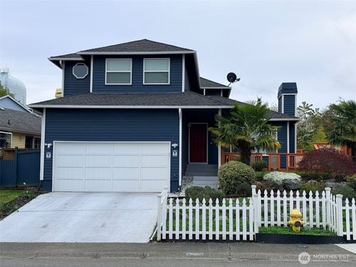27840 25th Dr S, Federal Way, WA, 98003-6930 | Card Image