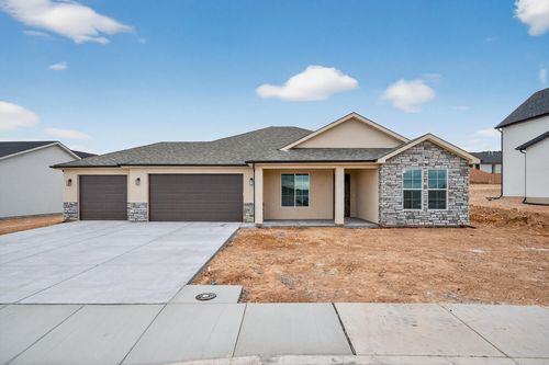 537 S Bryant St, Cedar City, UT, 84720-1868 | Card Image