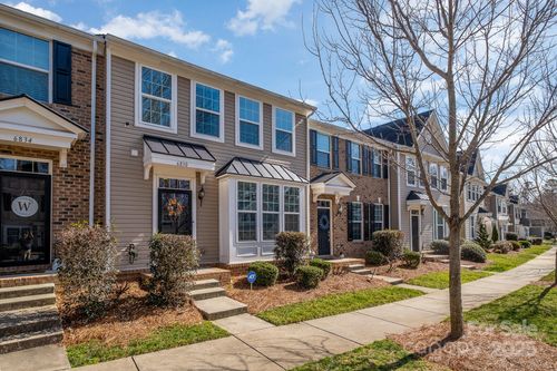 6830 Colonial Garden Dr, Huntersville, NC, 28078-1241 | Card Image