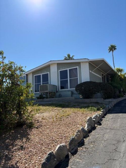50 Country Club Dr, Palm Desert, CA, 92260-6412 | Card Image