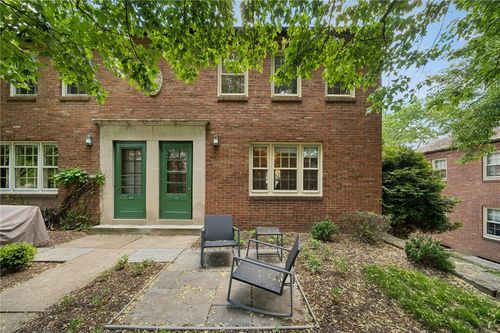 432 Bigham St, Mt Washington, PA, 15211-1410 | Card Image