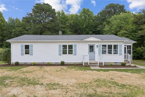 13067 Poor House Rd, Windsor, VA, 23487-7663 | Card Image