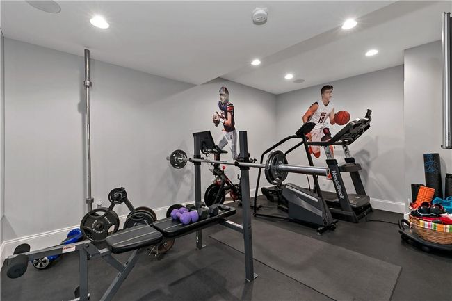 6 Austin Pl, House other with 5 bedrooms, 6 bathrooms and 2 parking in Briarcliff Manor NY | Image 27