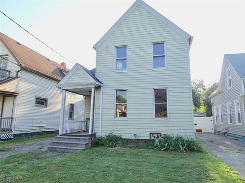 2186 W 81st St, Cleveland, OH, 44102-4163 | Card Image