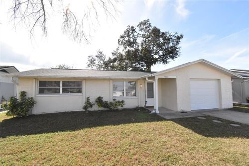 7300 Embassy Blvd, PORT RICHEY, FL, 34668-5053 | Card Image