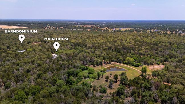 136 Red Fox Ln, Home with 5 bedrooms, 6 bathrooms and 6 parking in Bastrop TX | Image 28