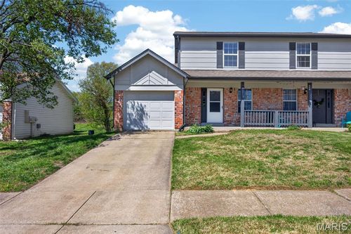 2219 N Village Dr, Saint Charles, MO, 63303-5191 | Card Image