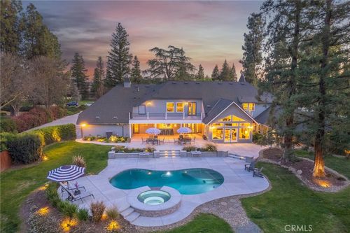 2649 Heritage Ave, Clovis, CA, 93619-8606 | Card Image