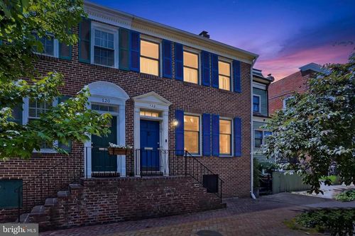 122 N West St, ALEXANDRIA, VA, 22314-2710 | Card Image