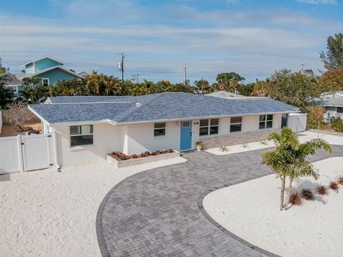408 71st St, HOLMES BEACH, FL, 34217-1101 | Card Image