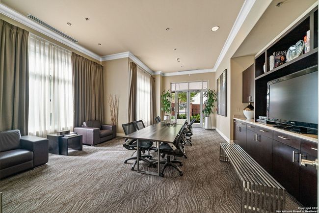 APT-310 - 215 Center St, Condo with 3 bedrooms, 3 bathrooms and null parking in San Antonio TX | Image 32