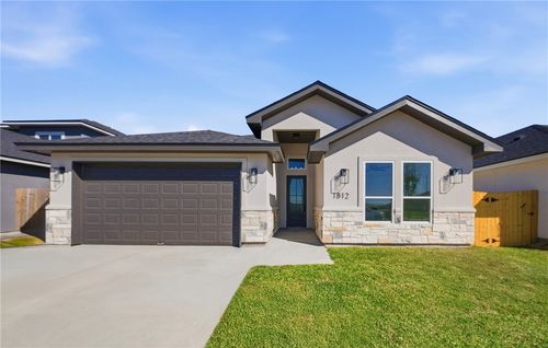 1812 White Ibis Dr, Portland, TX, 78374-1818 | Card Image