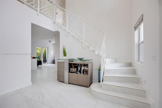 3648 Oak Ave, House other with 3 bedrooms, 3 bathrooms and null parking in Coconut Grove FL | Image 7