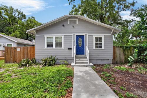 8114 N 11th St, TAMPA, FL, 33604-3212 | Card Image