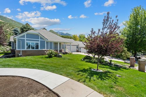 1788 Seven Oaks Ln, Ogden, UT, 84403-1412 | Card Image