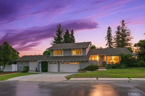 9451 Brewer Way, Villa Park, CA, 92861-2822 | Card Image