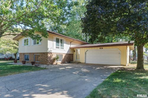 314 S Maple Ave, Minier, IL, 61759-7507 | Card Image