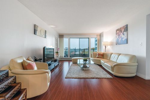 902-8831 Lansdowne Rd, Richmond, BC, V6X3T5 | Card Image