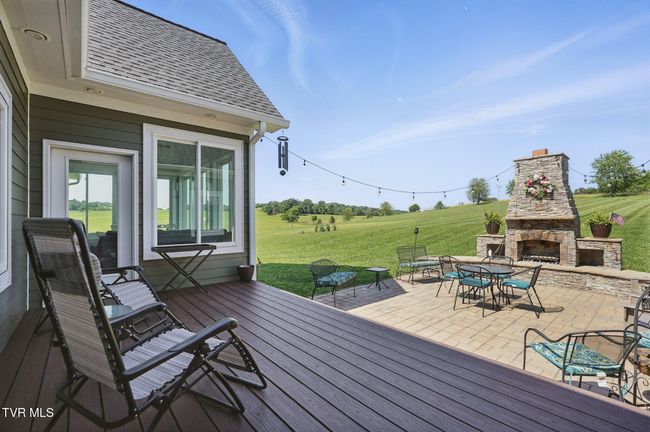 313 Treadway Trl, House other with 3 bedrooms, 3 bathrooms and null parking in Jonesborough TN | Image 52