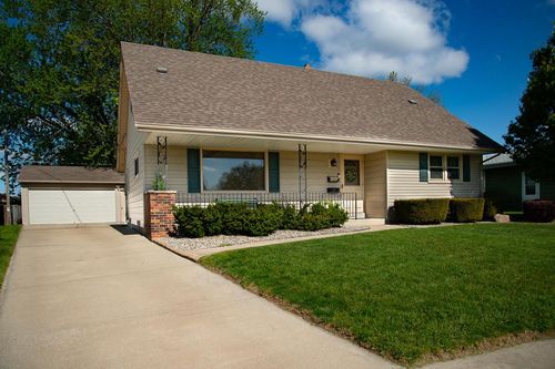 1432 Breeze Terrace, RACINE, WI, 53406 | Card Image