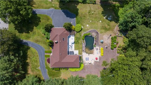 140 White Birch Cir, Hope, RI, 02831-1107 | Card Image