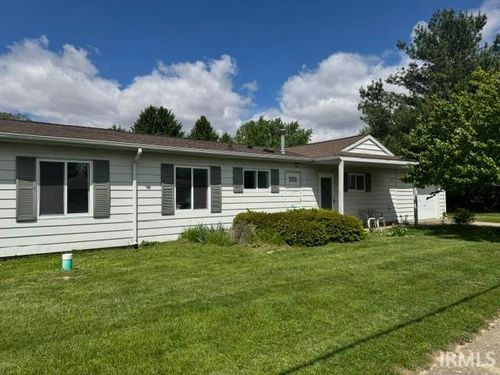1271 Chanute Ave, Peru, IN, 46970-8706 | Card Image