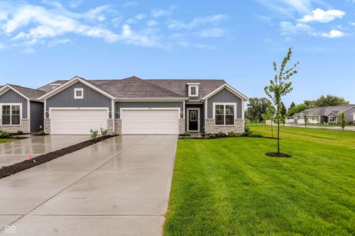2027 Foothill Dr, Greenfield, IN, 46140-6107 | Card Image