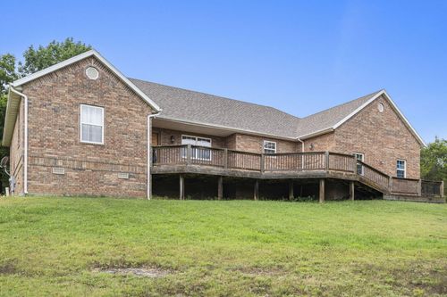 130 Huntington Dr, Branson, MO, 65616-7582 | Card Image