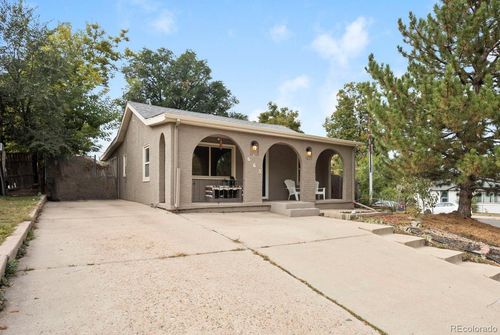 665 Perry St, Denver, CO, 80204-3043 | Card Image