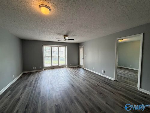 4947-4947 Seven Pine Circle Nw, Huntsville, AL, 35816 | Card Image
