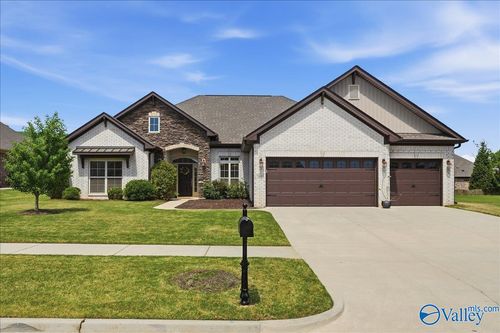 7605 Summerdawn Dr Se, Owens Cross Roads, AL, 35763-3018 | Card Image