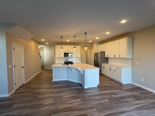 11269 Brookview Rd, Woodbury, MN, 55129-5534 | Card Image