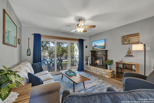 apt-d26-1185 Parkview Dr, Canyon Lake, TX, 78133-3329 | Card Image