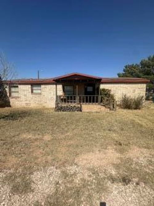 7805 E County Road 7400, Slaton, TX, 79364-7545 | Card Image