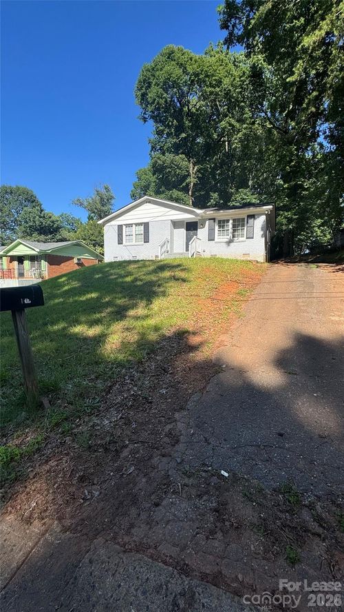 6817 Deanwood Pl, Charlotte, NC, 28217-3403 | Card Image