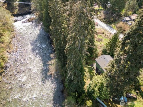 12815 Crystal Springs Dr, Granite Falls, WA, 98252-8583 | Card Image
