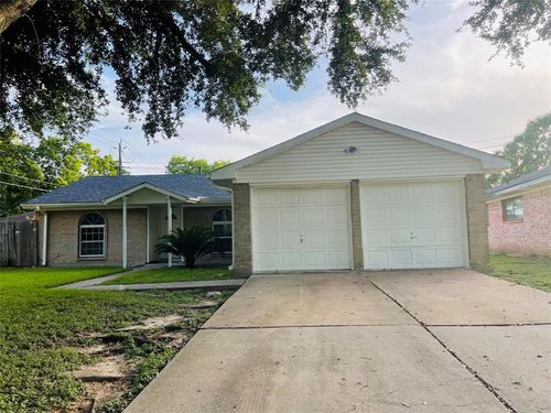 12431 Huntington Field Drive, Houston, TX, 77099 | Card Image