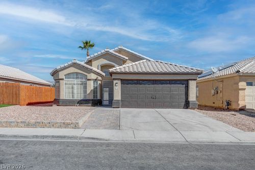 1716 Anchor Dr, North Las Vegas, NV, 89032-3136 | Card Image