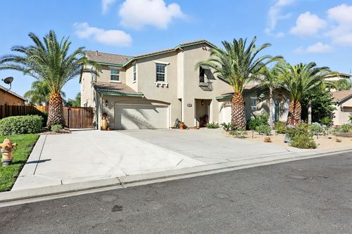 14510 Spyglass Cir, Chowchilla, CA, 93610-7908 | Card Image
