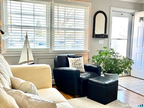 e4-25 Riverside Dr, Clinton, CT, 06413-2628 | Card Image