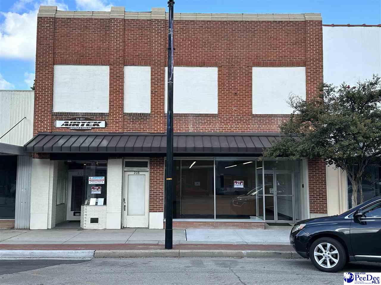 Commercial Sale in Dillon