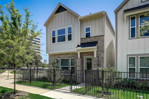 506-505 Mission Trl, Arlington, TX, 76010-4320 | Card Image