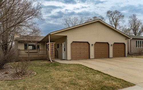 3716 9th Ave Sw, Rochester, MN, 55902-1205 | Card Image