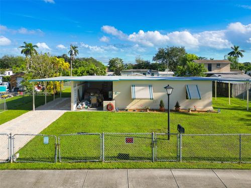15445 Garfield Dr, Homestead, FL, 33033-2519 | Card Image