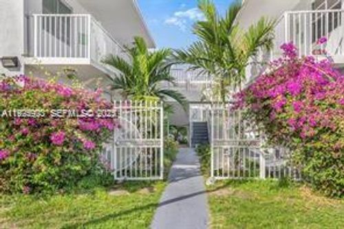 apt-14-1719 Wiley St, HOLLYWOOD, FL, 33020-6596 | Card Image