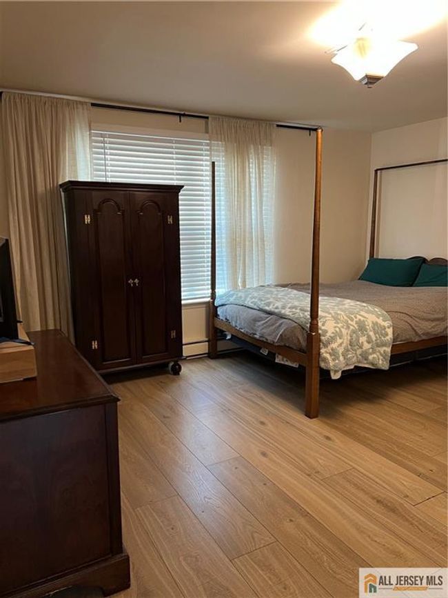 142B - 142 Possum Plz, Townhouse with 3 bedrooms, 2 bathrooms and null parking in Monroe NJ | Image 11